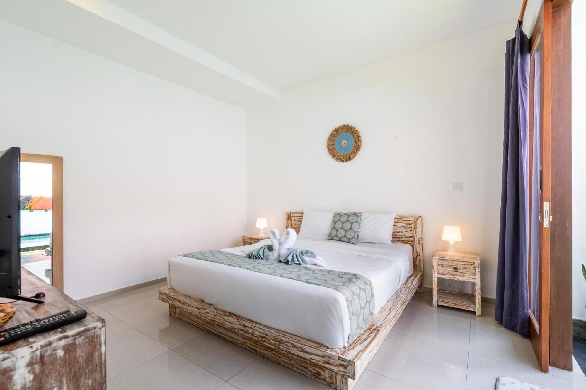 4-Bedroom Pool Villa Near Seminyak Center Exterior photo